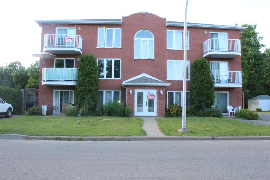 Appartement 5650 Donais au Premier Plancher Disponible 1 Decembre 2026 2