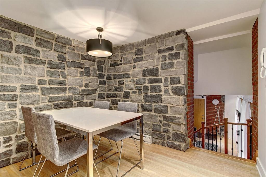 Superbe Condo En plein Coeur du Vieux Québec 3