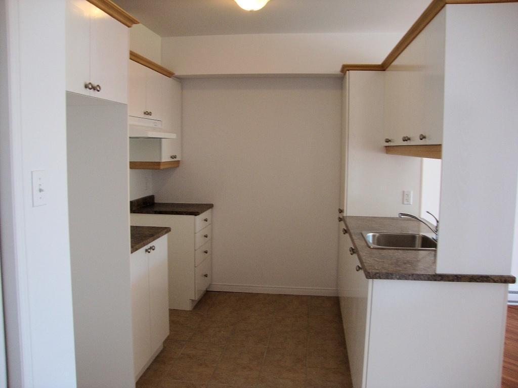 Condo appartement a louer 4.5 Charlesbourg Quebec 2