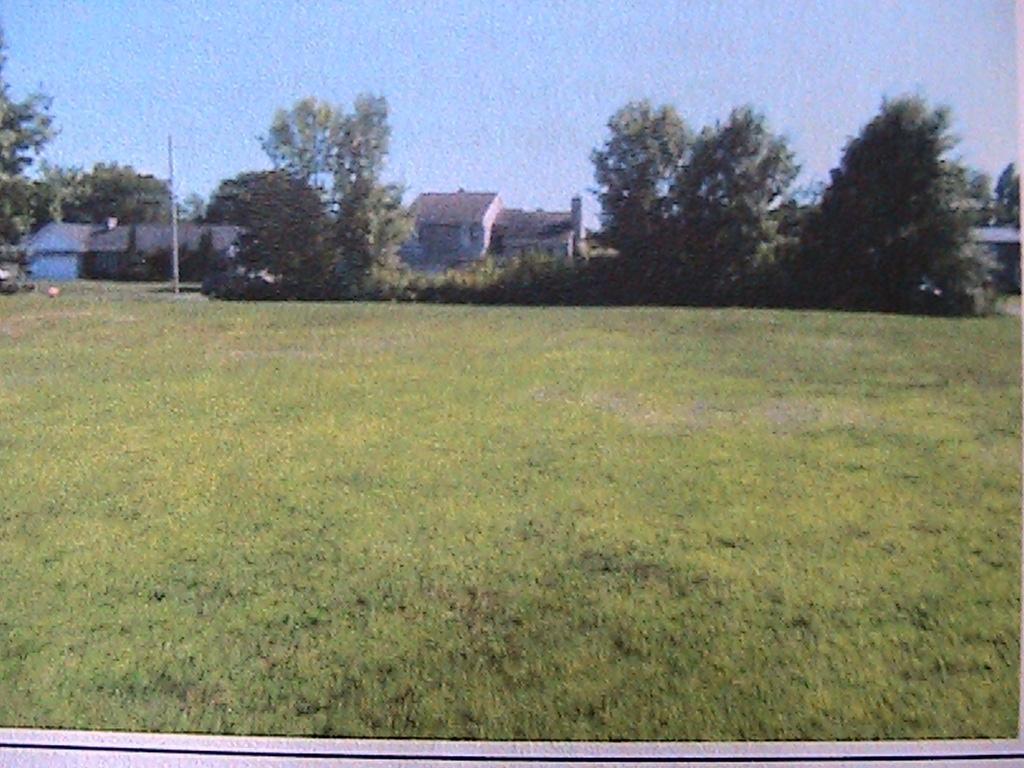 Terrain résidentiel à ST-Cyprien de Napierville en Montérégie prêt à construire ,secteur paisible — photo 1