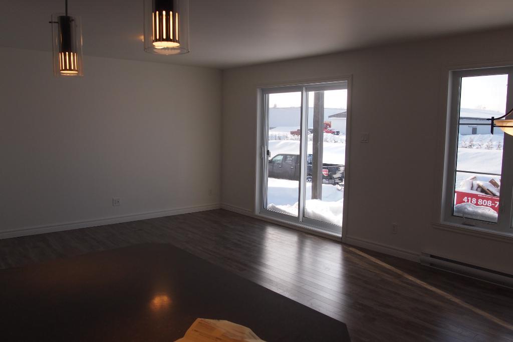 Logement à louer St-Marc-des-Carrières 5