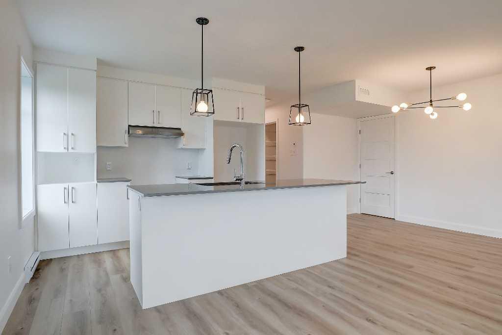 Charmant Appartement 5 1/2 à louer - Estrie / East Angus - Tranquilité et petits animaux acceptés 2