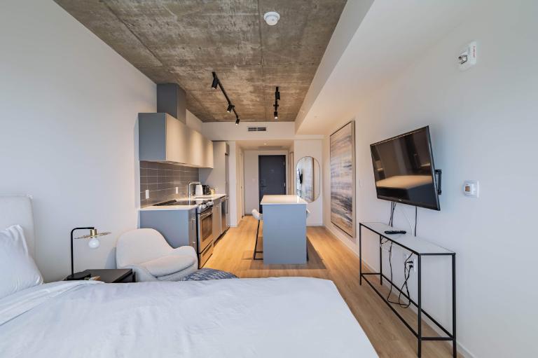 Logement meublé  à Place Gare Viger 4