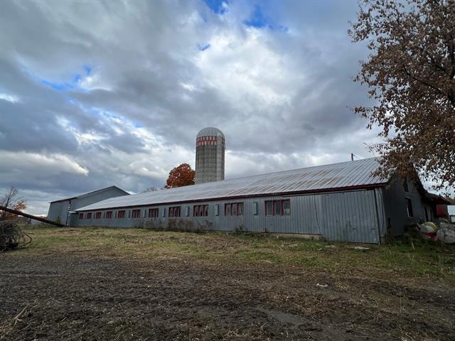 42 Ch. Gage — photo 1