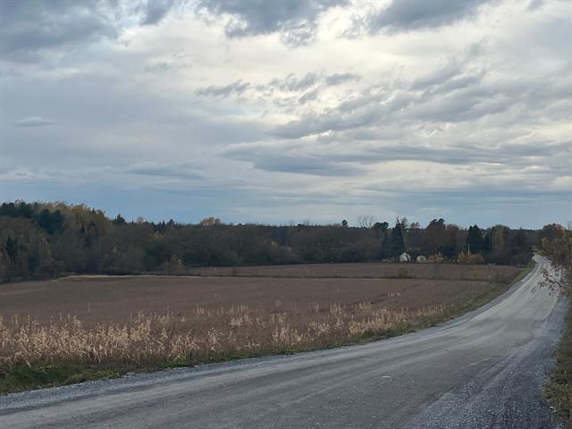 Terrain — photo 3