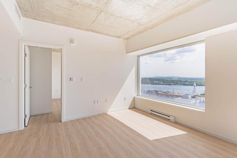 4 1/2 dans un projet locatif moderne à Place Gare Viger 3