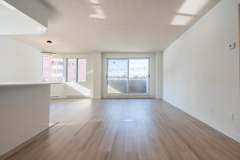 2 CH - 1 SDB - Montréal - $2,090 /mo 5