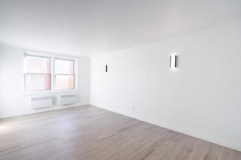 3787 Chemin de la Côte-des-Neiges — photo 2