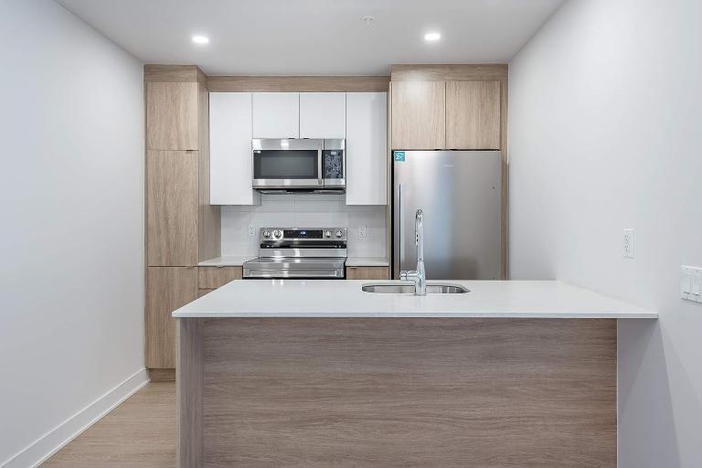 2 CH - 1 SDB - Montréal - $2,235 /mo 5