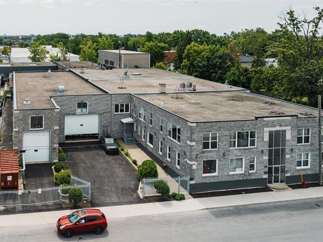 6290 Rue Périnault, Montreal, QC, Canada — photo 3