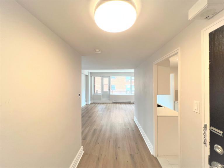 2 CH - 1 SDB - Montréal - $2,050 /mo 5