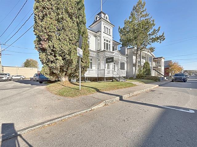 383 387 Rue St-Joseph — photo 2