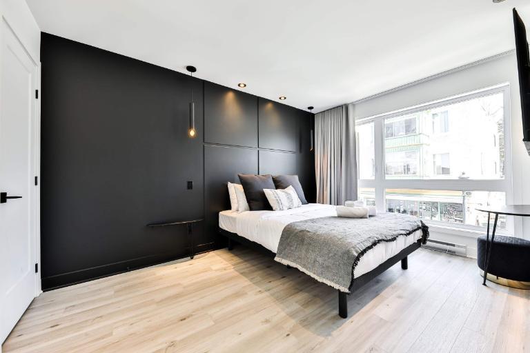 2 CH - 1 SDB - Sainte-Agathe-des-Monts - $2,050 /mo 5