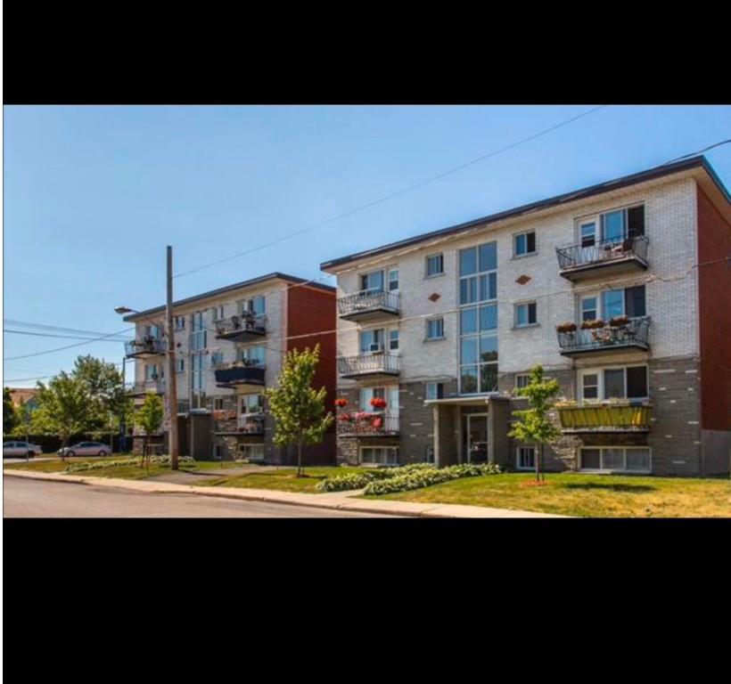 695 Av Birch St-Lambert — photo 1