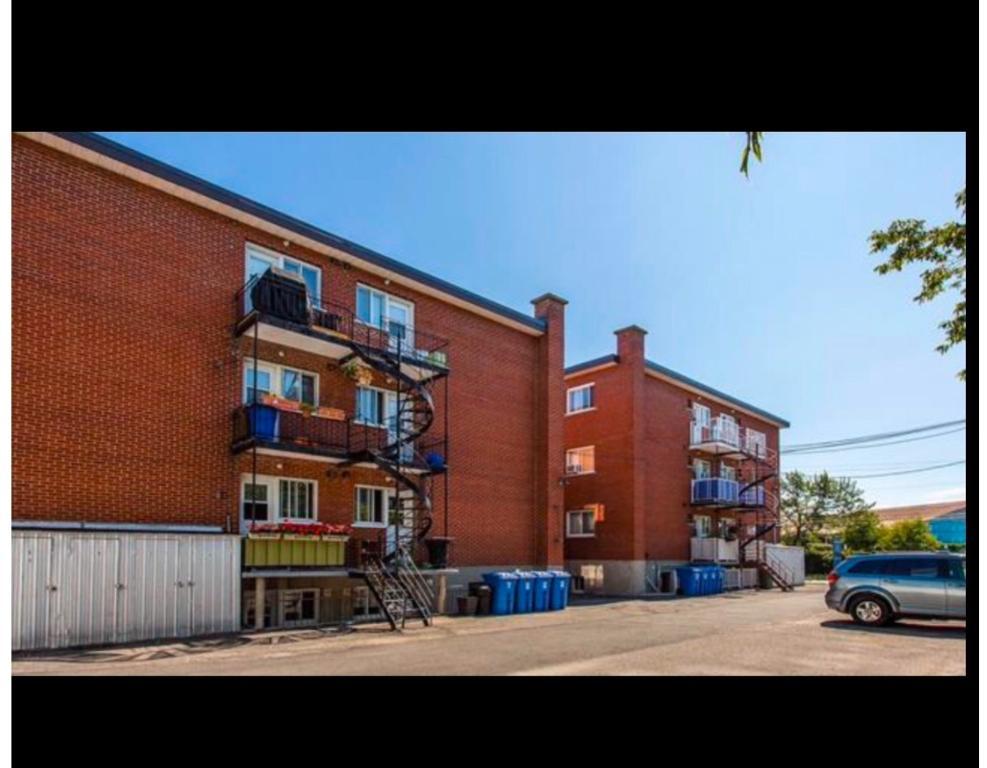 695 Av Birch St-Lambert — photo 2