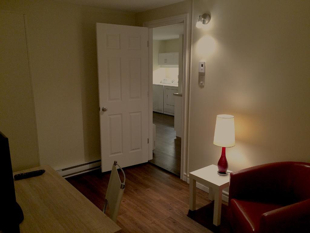 CHAMBRE À LOUER STE-FOY CAP-ROUGE QUÉBEC STYLE HÔTEL 4