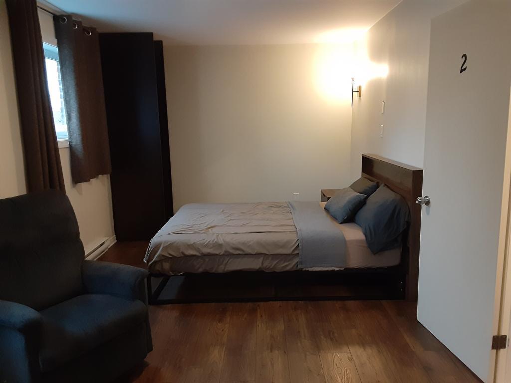 CHAMBRE À LOUER ST-HYACINTHE ETUDIANTE FMV / CEGEP — photo 3