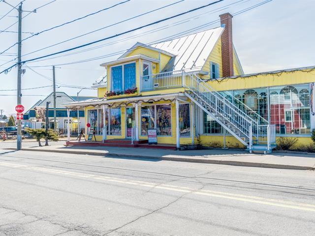 158 160 Boul. Fiset — photo 1