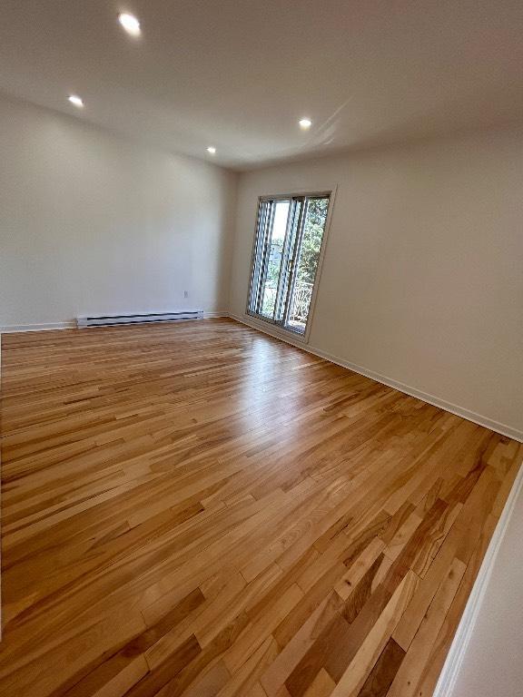 Logement 4 1/2 complètement rénové — photo 1