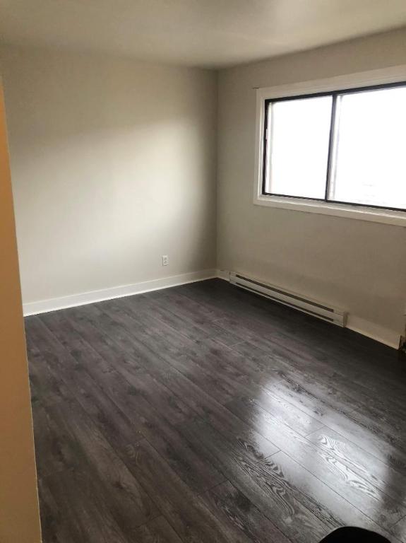 8230 Rue Sherbrooke Est — photo 2