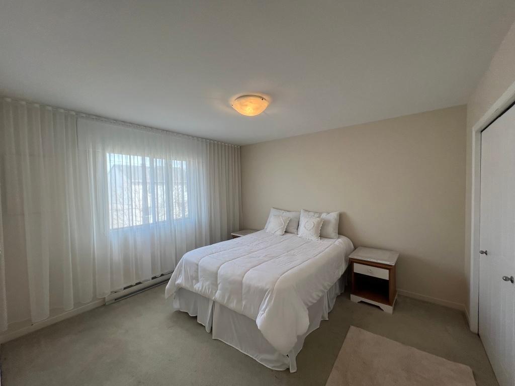 Condo meublé 4