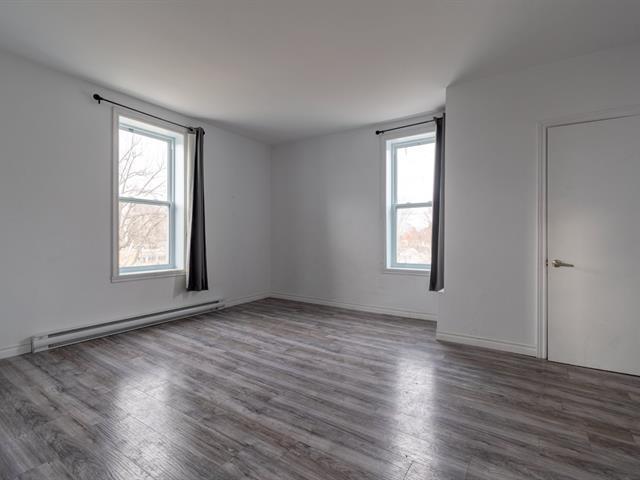 2549 2555 Rue de l'Immaculée-Conception — photo 2