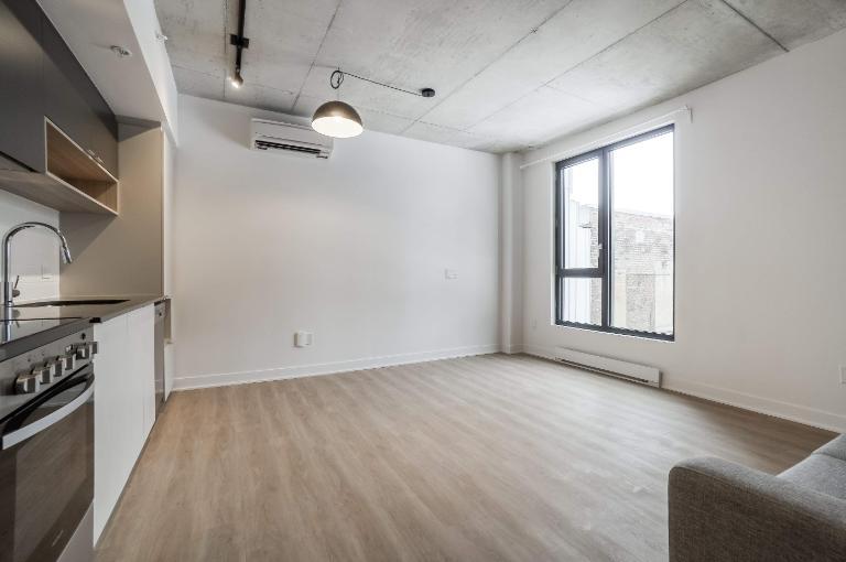 STUDIO 2 1/2 TOUT-INCLUS - MONTREAL QUARTIER DES SPECTACLES 5