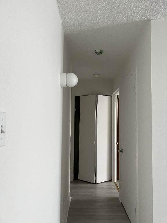 Laval 3 1/2 , Tout Inclus - Metro Monmorency 4