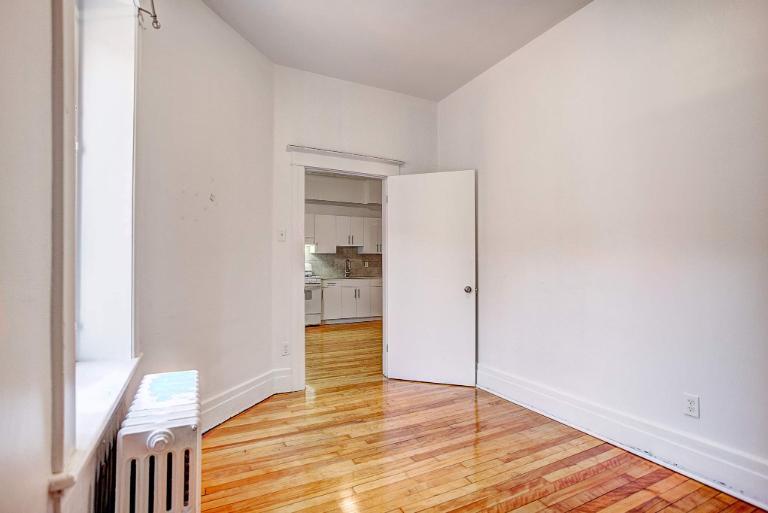 3515 Durocher Street — photo 3