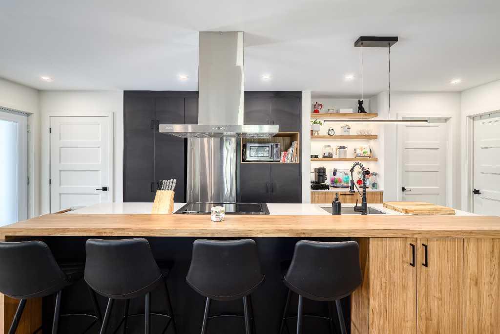 2483 Boulevard de l'Ange Gardien Nord — photo 1