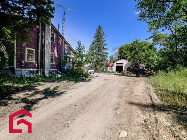 138 138B Ch. du Bas-de-la-Rivière — photo 1