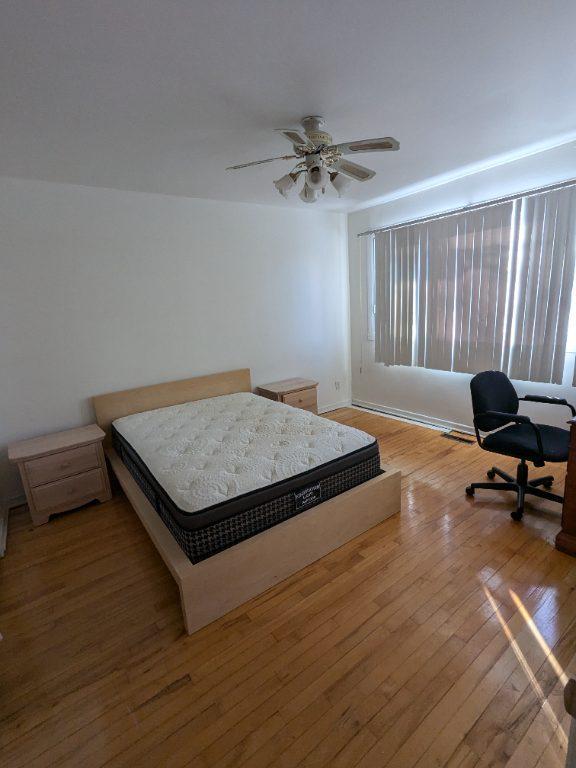 3607 41e Avenue — photo 2