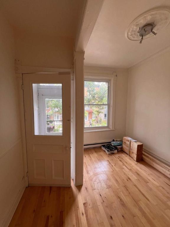 5156 Érables, Appartement 3.5 lumineux dans le Plateau 4