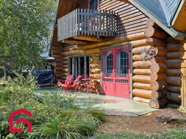 115 Lac-Emile — photo 1