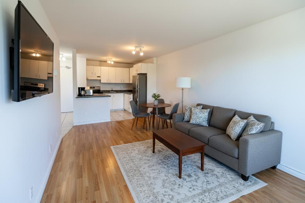 Complexe du Parc | 3 1/2 à Louer | 1 bedroom apartment for Rent | Sherbrooke 3
