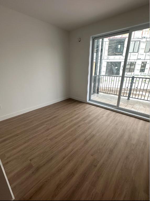 Studio-style condo à louer Livraison 1 janvier  2027 4
