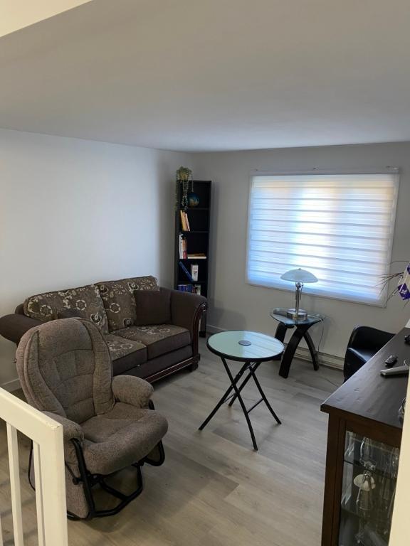 4 1/2 style Condo St Jerome 5