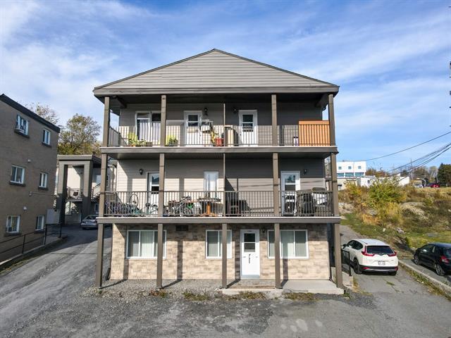 11685 11687 2e Avenue — photo 1