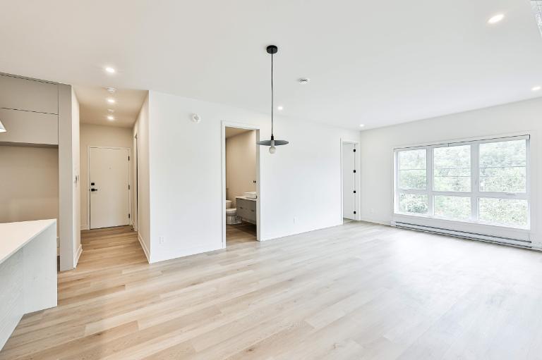 3 CH - 1 SDB - Sainte-Agathe-des-Monts - $1,900 /mo 5