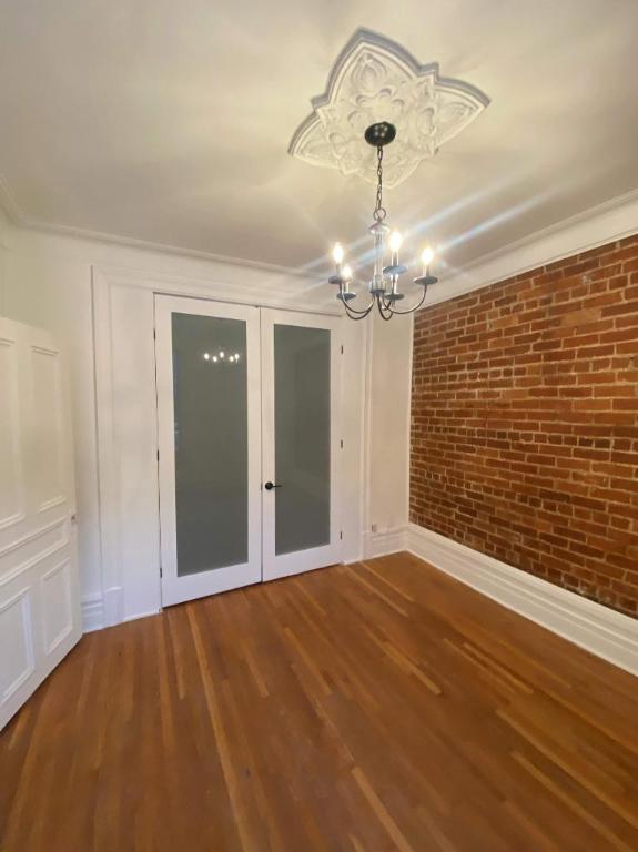 935 Rue Saint-Philippe — photo 1