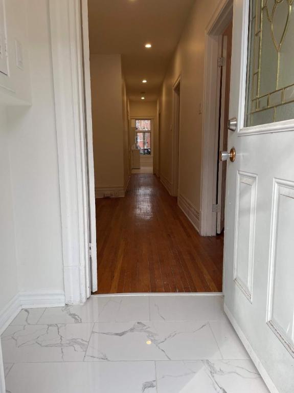 935 Rue Saint-Philippe — photo 3