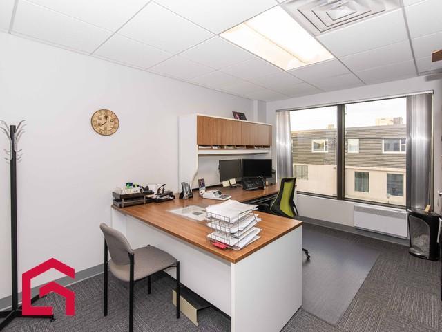 856 858 5e Avenue — photo 3