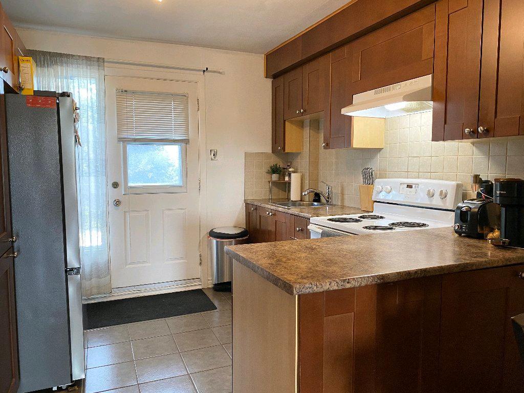 very nice and big 5.5 apartment for rent in Boisbriand