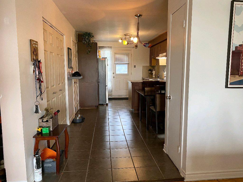 very nice and big 5.5 apartment for rent in Boisbriand 3