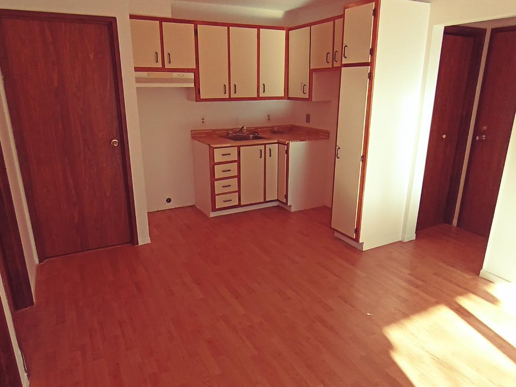 ✨ Très beau 4½ lumineux – Disponible dès maintenant! ✨ 5