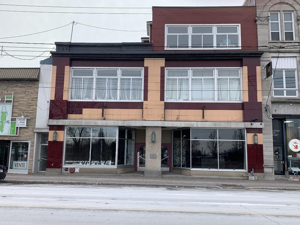 207 Rue Victoria, Salaberry-de-Valleyfield, QC, Canada — photo 1