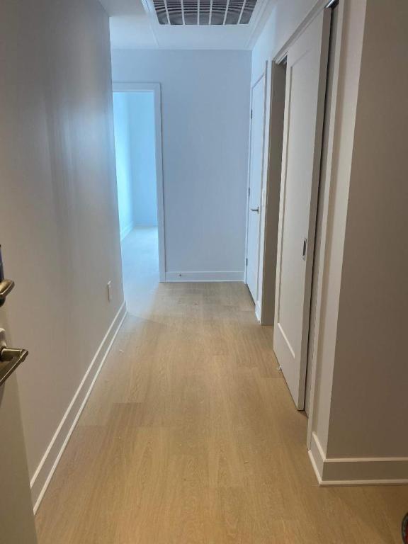 2 CH - 1 SDB - Montreal - $2,100 /mo 2