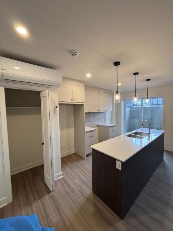 7590 Boulevard Laframboise — photo 1