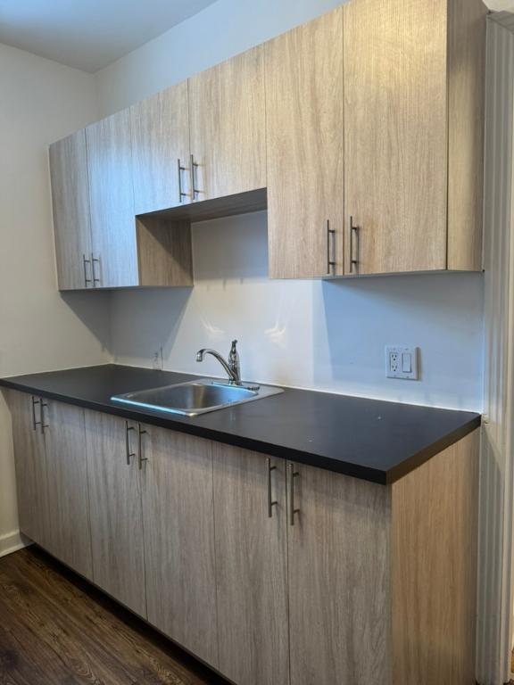 3245 Avenue Linton — photo 1