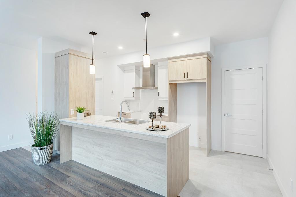 Condo locatif moderne 2 chambres – Plafonds 9 pieds et ascenseur! 4